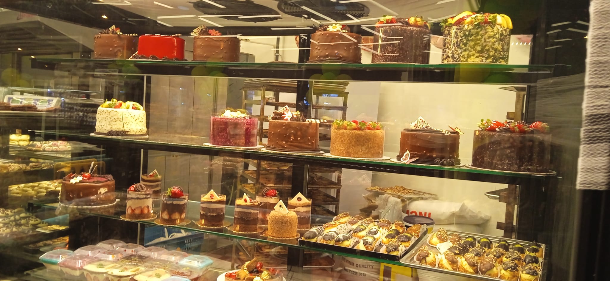 Tat Diyarı Unlu Mamülleri